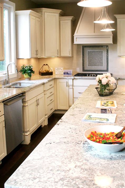 white granite for cabinets